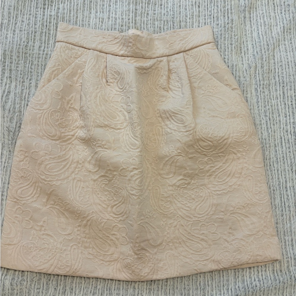 H&M Elegant Pale Pink/Cream Textured Skirt, Size 2